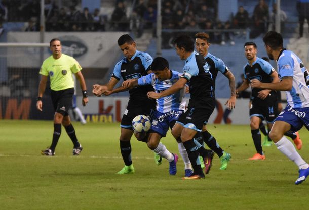 La Crema no pudo aguantar la ventaja y sufre