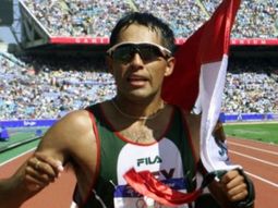 Presea de bronce, para Bernardo Segura, en la prueba de caminata de 20 kilómetros, en los Juegos Olímpicos de Atlanta 1996. Presea de bronce, para Bernardo Segura, en la prueba de caminata de 20 kilómetros, en los Juegos Olímpicos de Atlanta 1996.