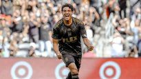 Carlos Vela amasauna enorme fortuna. Carlos Vela amasauna enorme fortuna.