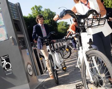 Madrid: hackearon el sistema público de bicicletas y pusieron un video porno