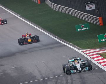 Hamilton se quedó con el Gran Premio de China