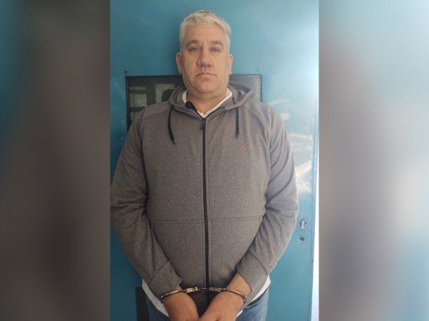 Juan Manuel Montauti Vasallo y escapó en una Ford Ranger por la ruta 6.