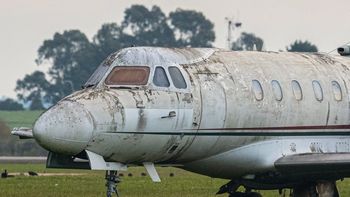 El avión Hawker utilizado para el Plan Cóndor está abandonado en Uruguay desde 2008. El avión Hawker utilizado para el Plan Cóndor está abandonado en Uruguay desde 2008.