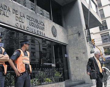 Uruguay vende embajada en Argentina