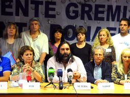 provincia: corregiran errores en los salarios docentes provincia: corregiran errores en los salarios docentes