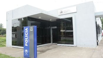 un hombre fue detenido dos veces en un dia por golpear a su hija y a su ex un hombre fue detenido dos veces en un dia por golpear a su hija y a su ex