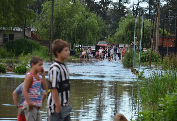 Casi 1.500 personas siguen evacuadas en la Provincia