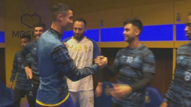 El Encuentro Entre Cristiano Ronaldo Y Pity Martínez Compañeros En Al Nassr 