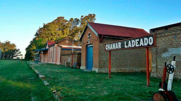 Cha&ntilde;ar Ladeado