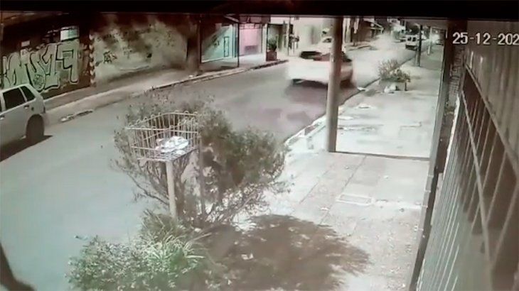 Haedo: un hombre persiguió 100 cuadras a ladrones que entraron a robar en su casa en Navidad