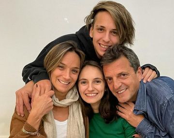 El hijo de Sergio Massa y un cruce en redes: Mi viejo se está jugando la vida