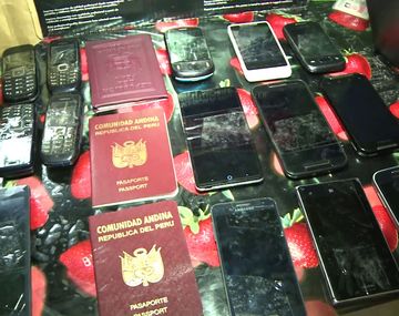 Cae una banda que robaba celulares