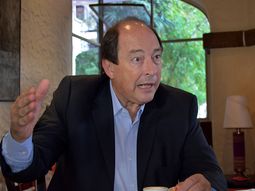 sanz: los bocas de urnas dan a favor del frente cambia mendoza sanz: los bocas de urnas dan a favor del frente cambia mendoza