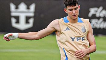 otra preocupacion para scaloni: un jugador de la seleccion fue internado en francia otra preocupacion para scaloni: un jugador de la seleccion fue internado en francia