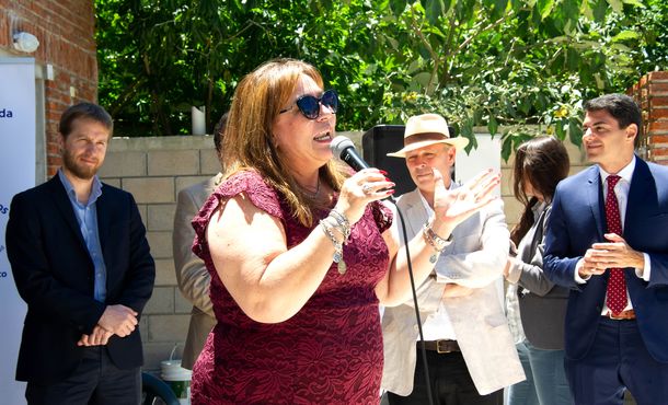 El Frente Amplio busca investigar los cinco casos de otorgamientos directos de viviendas en los que está involucrada Irene Moreira.