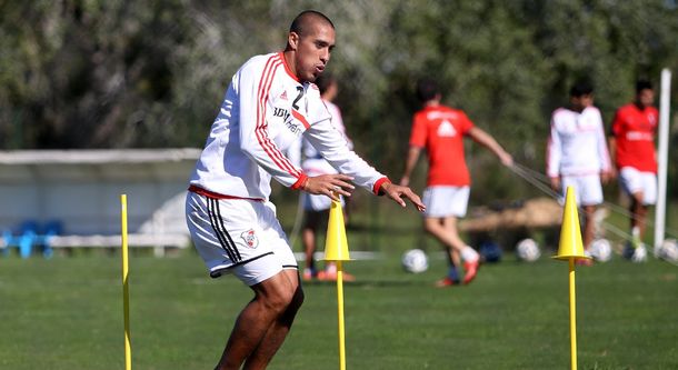 Finalmente, Maidana no estará y el Superclásico lo jugará Mammana