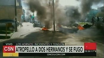 atropello a dos hermanos, mato a uno y escapo