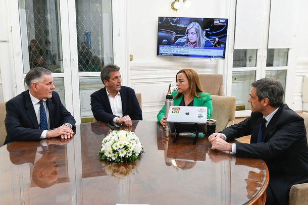Sergio Massa aguarda en Diputados por la media sanción del proyecto que elimina Ganancias
