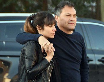 Romina Uhrig habló de sus pretendientes delante de su pareja