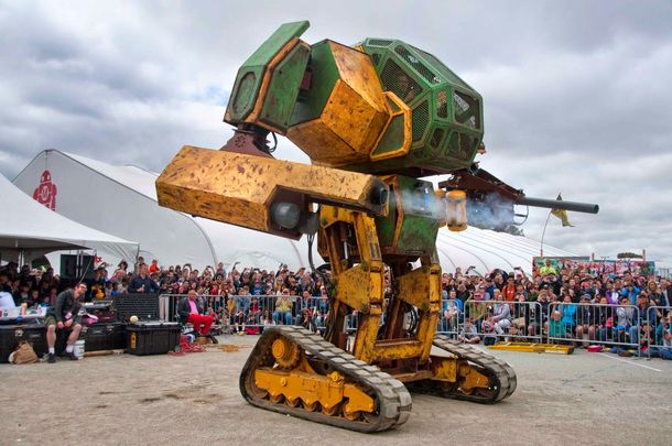 Robots gigantes de Japón y EE.UU. librarán una batalla cuerpo a cuerpo