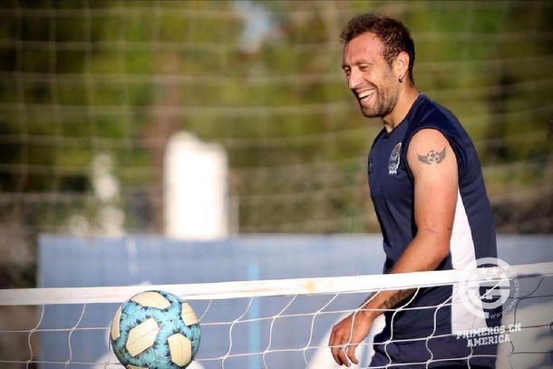 Gimnasia detectó más casos de coronavirus en el plantel