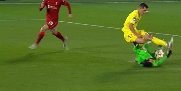 Champions League: ¿era penal contra Lo Celso?