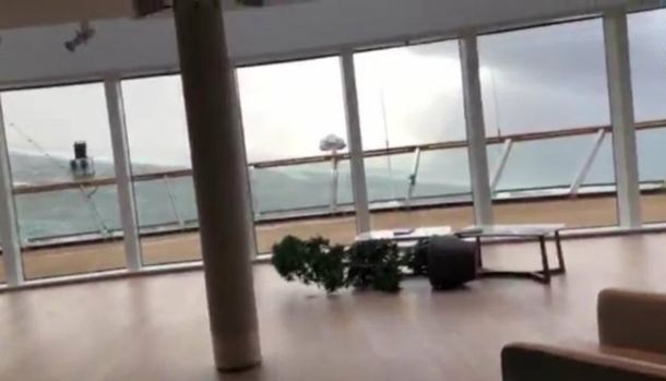 Al menos 1300 personas quedaron varadas en un crucero en las costas de Noruega