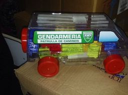 Por el Día del Niño, la Ciudad regala camioncitos de Gendarmería