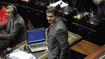 capitanich felicito a los diputados opositores que se quedaron a debatir capitanich felicito a los diputados opositores que se quedaron a debatir