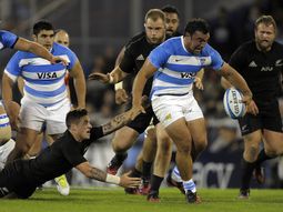 El entrenador de Los Pumas, Daniel Hourcade, confirmó la lista de jugadores que viajará a Japón y Gran Bretaña para participar de los partidos de la nueva gira El entrenador de Los Pumas, Daniel Hourcade, confirmó la lista de jugadores que viajará a Japón y Gran Bretaña para participar de los partidos de la nueva gira