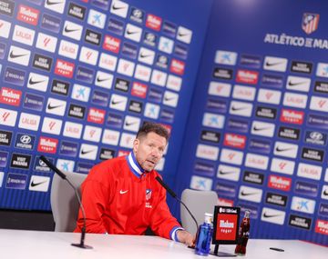 Inesperado cambio: la decisión de Simeone para que Atlético de Madrid reciba al Arsenal