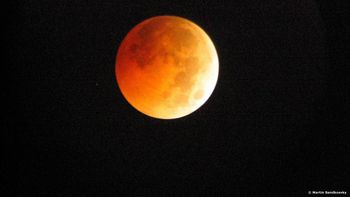 el eclipse lunar revive las teorias del fin del mundo el eclipse lunar revive las teorias del fin del mundo