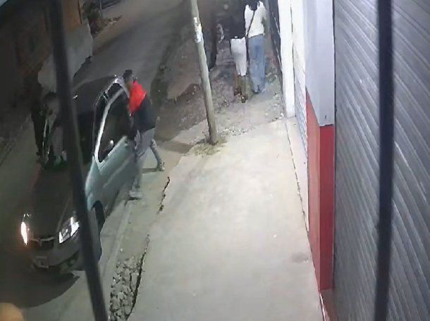 Lomas de Zamora: mataron a un joven para robarle el auto