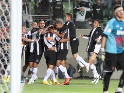 newells no pudo en los penales y el mineiro es finalista newells no pudo en los penales y el mineiro es finalista