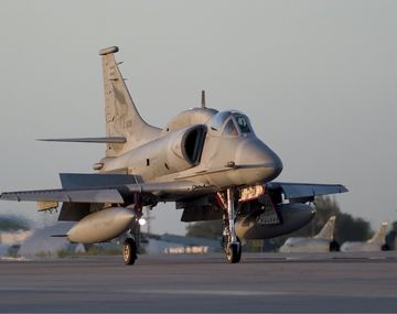 Un muerto y cinco heridos por el accidente de un avión de combate de San Luis