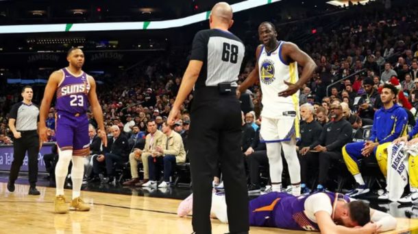 Draymond Green volvió a golpear a un rival y recibió su tercera expulsión del año