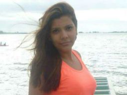 Una joven de 19 años apareció tirada en las vías y pelea por su vida