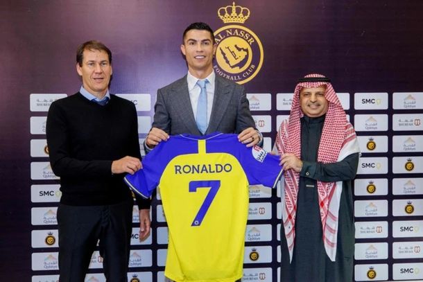 El Al-Nassr de Cristiano Ronaldo se quedó sin entrenador: ¿Gallardo es el candidato?