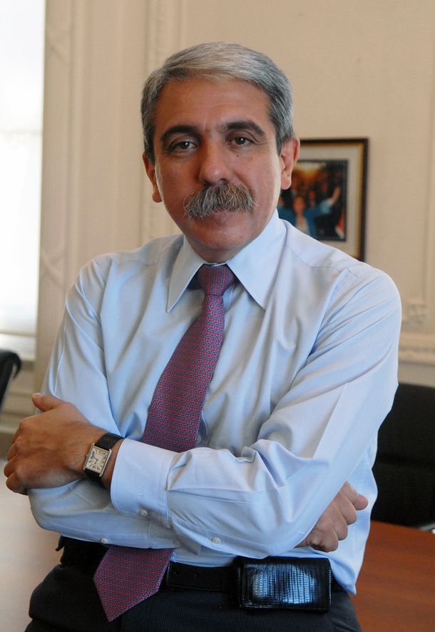 Aníbal Fernández defendió a Máximo Kirchner y criticó a Clarín