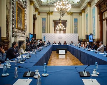 Se llevó a cabo en el Seminario Internacional de Neurociencias y Neuroderechos