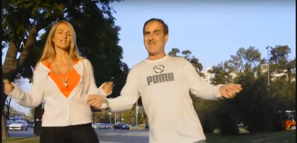 ¿Y Axelón? Ahora los papás le hicieron una canción a su otro hijo