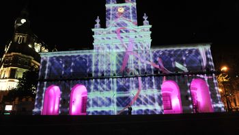 el cabildo se vistio de rosa por la lucha contra el cancer de mama el cabildo se vistio de rosa por la lucha contra el cancer de mama