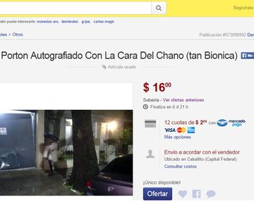 Siguen las bromas: ahora venden el portón que chocó Chano