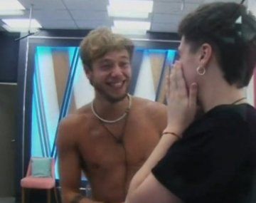 Gran Hermano: Mora le dio información del exterior a Nacho y su reacción fue muy divertida