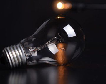 Oficializan aumento en tarifas de luz: a cuánto se van