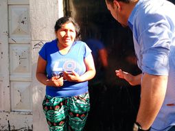 Esta es la señora que enocontró a Mailén Sánchez en una plaza de Balvanera. Esta es la señora que enocontró a Mailén Sánchez en una plaza de Balvanera.