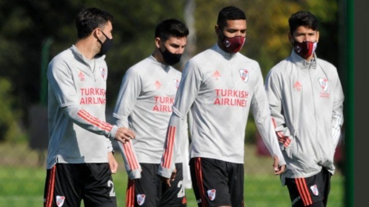 Cómo formaría River y quiénes podrían ir al arco