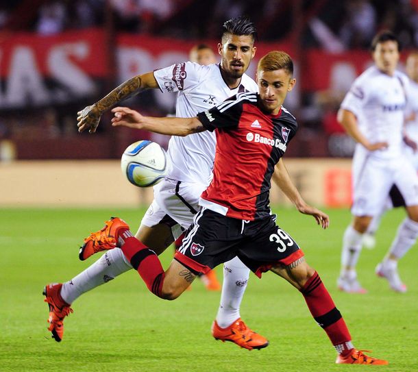 Lanús venció a Newells en un atractivo duelo pensando en la Sudamericana