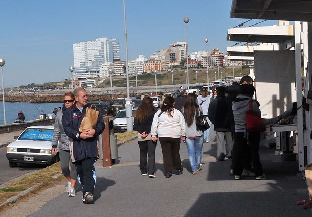 Desbaratan una banda que vendía terrenos fiscales en la Costa