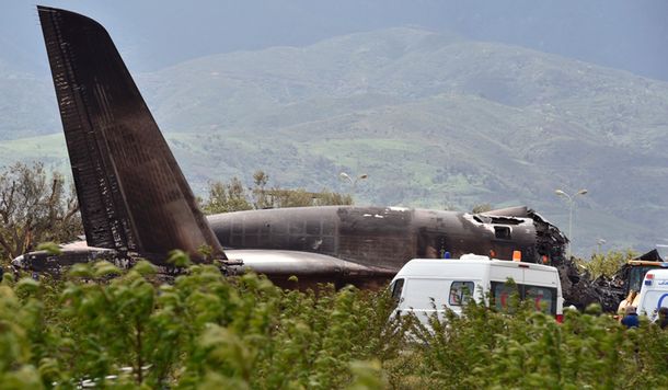 Argelia: se estrelló un avión militar y murieron 257 soldados